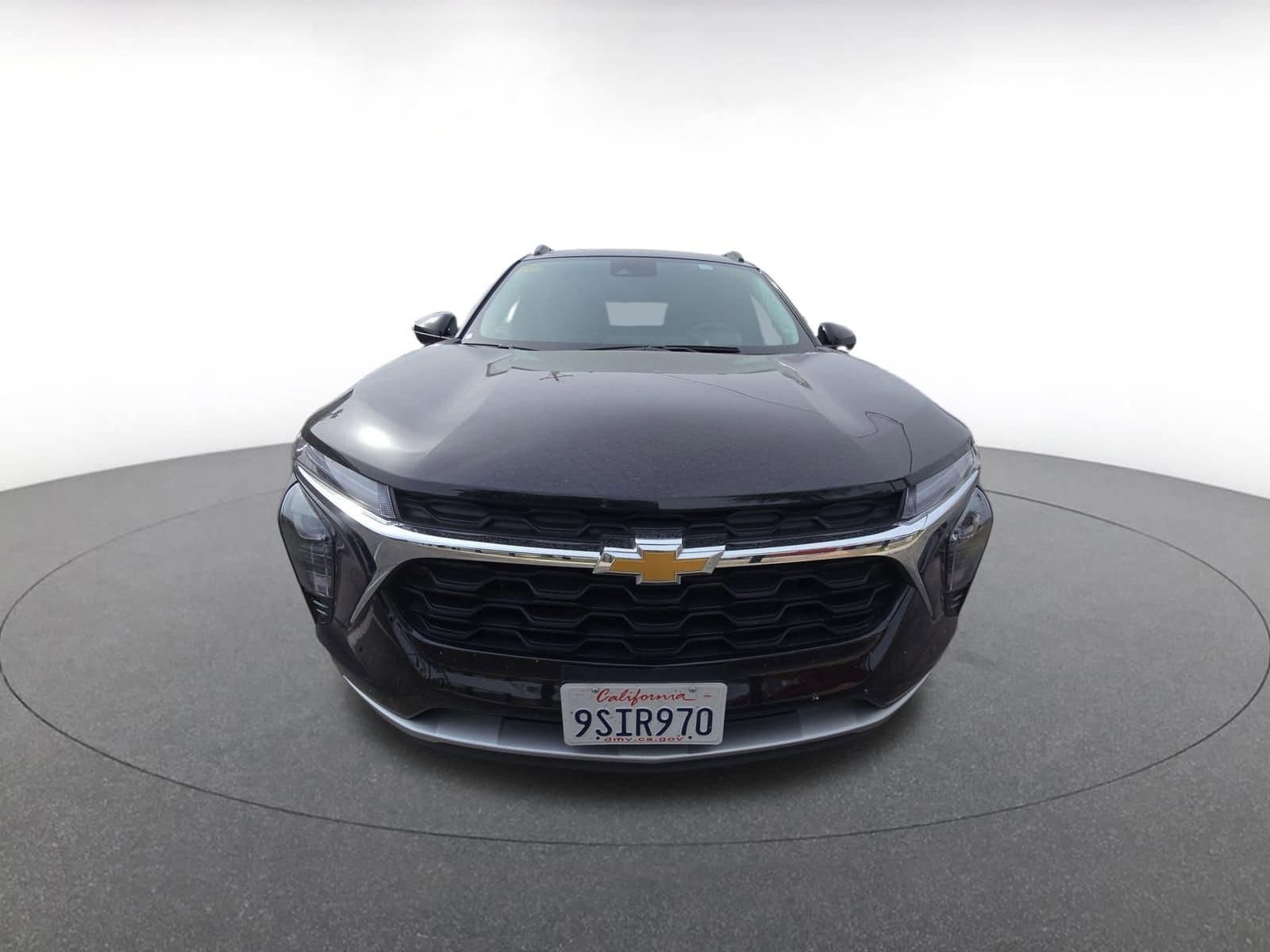 Thumbnail: 2025 Chevrolet Trax - 3