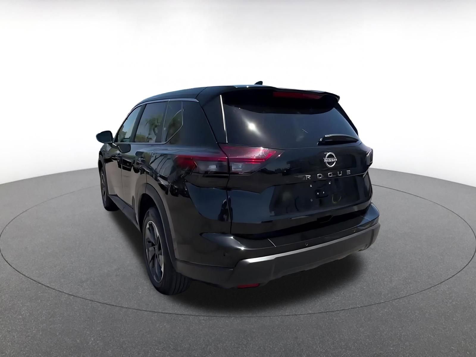 Thumbnail: 2025 Nissan Rogue - 11