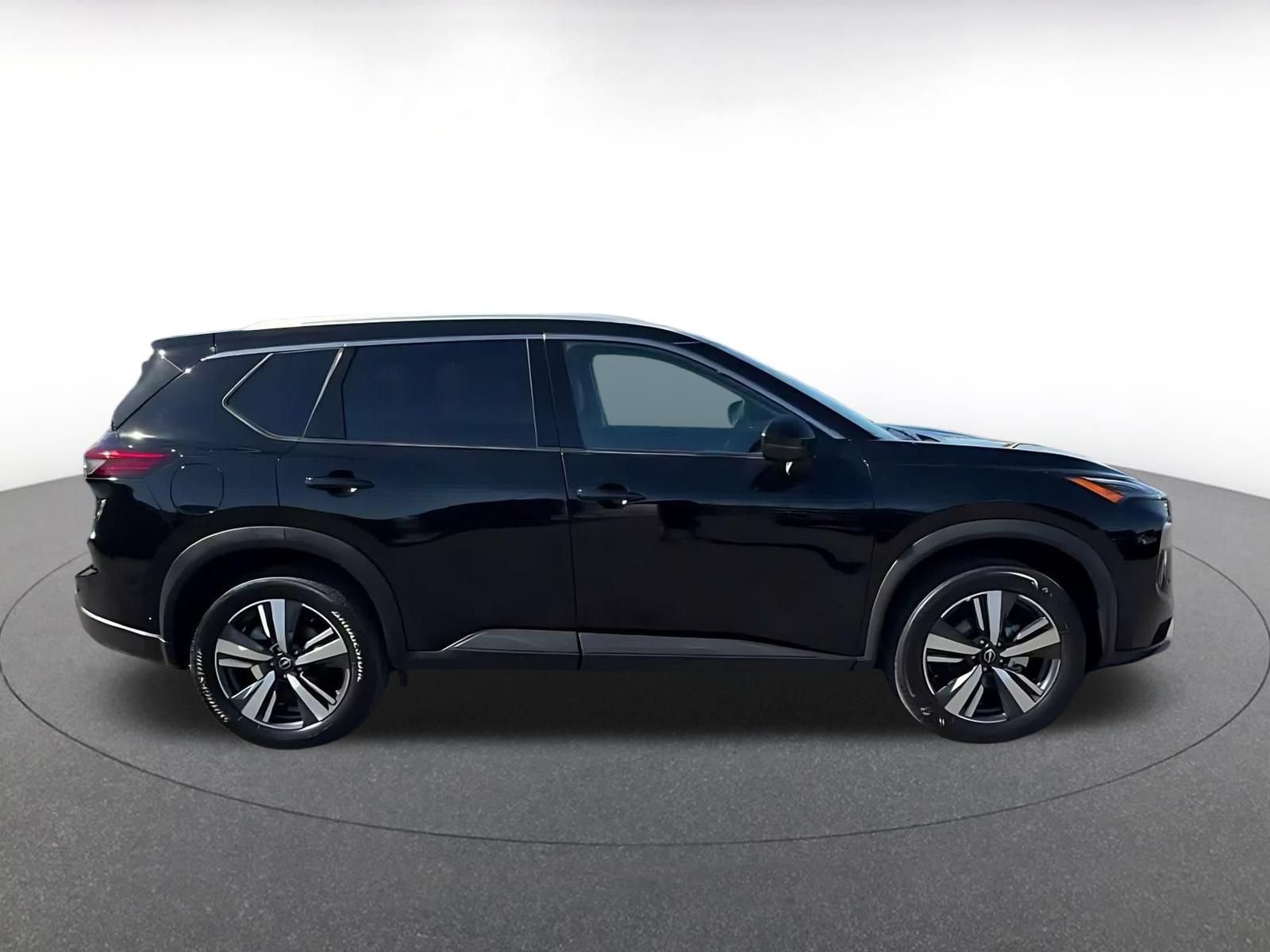 Thumbnail: 2026 Nissan Rogue - 15