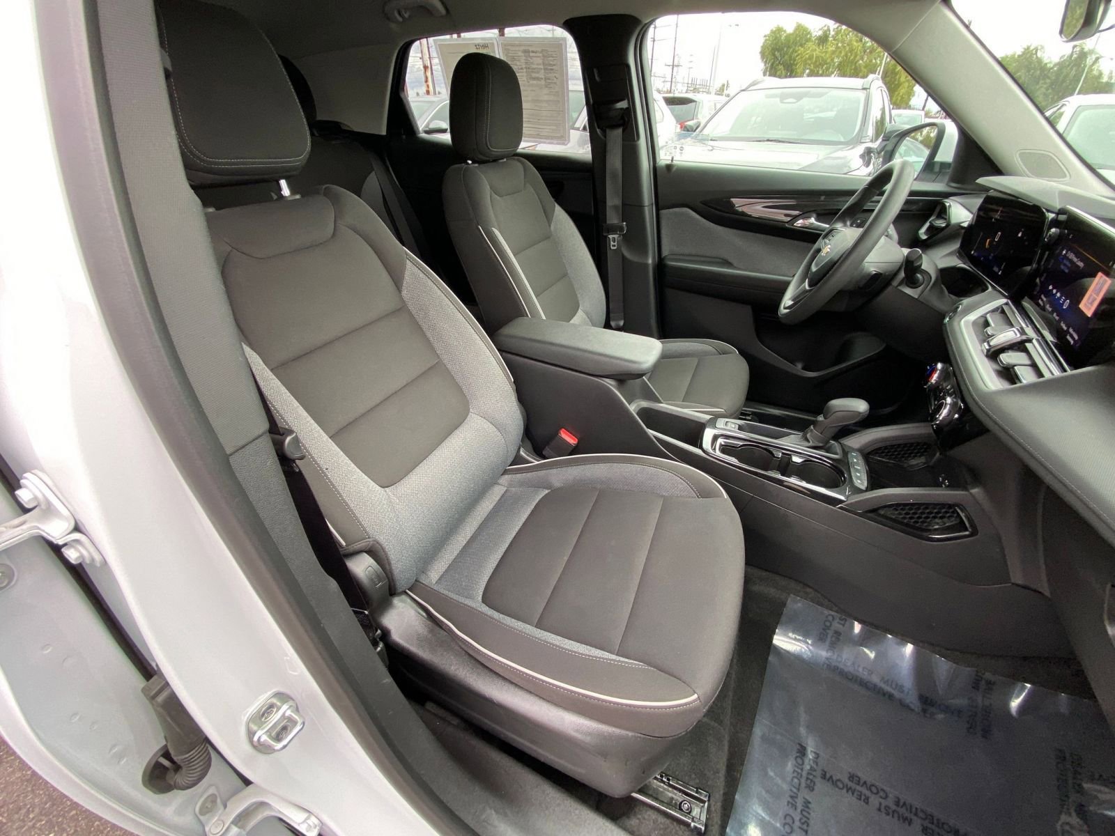 Thumbnail: 2025 Chevrolet TrailBlazer - 27