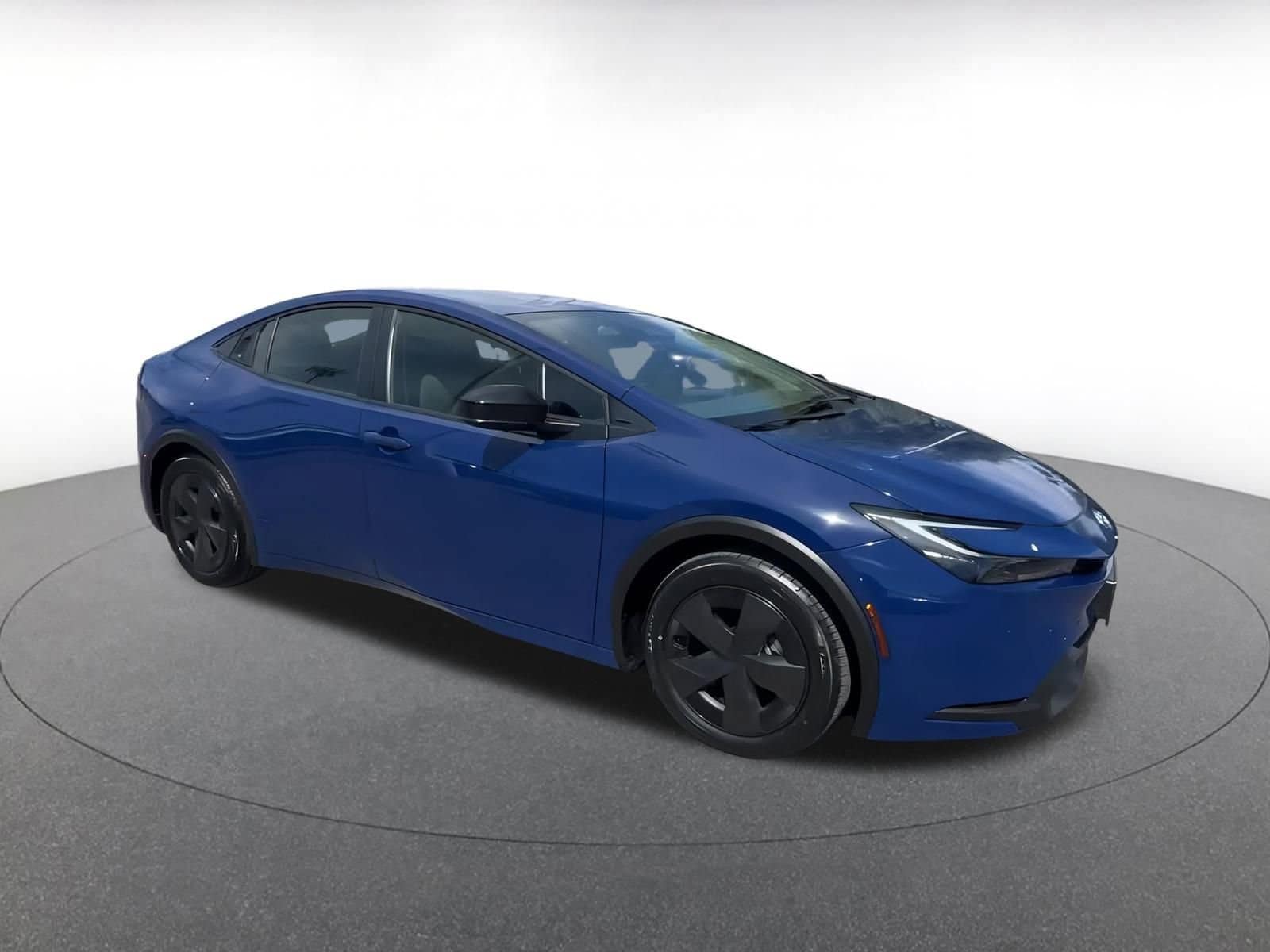 Thumbnail: 2025 Toyota Prius - 2