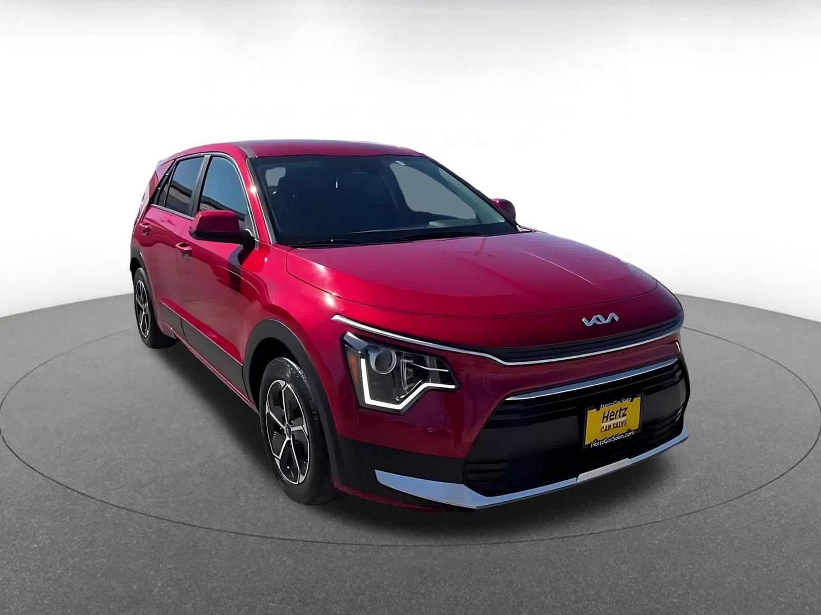 Thumbnail: 2026 Kia Niro - 3