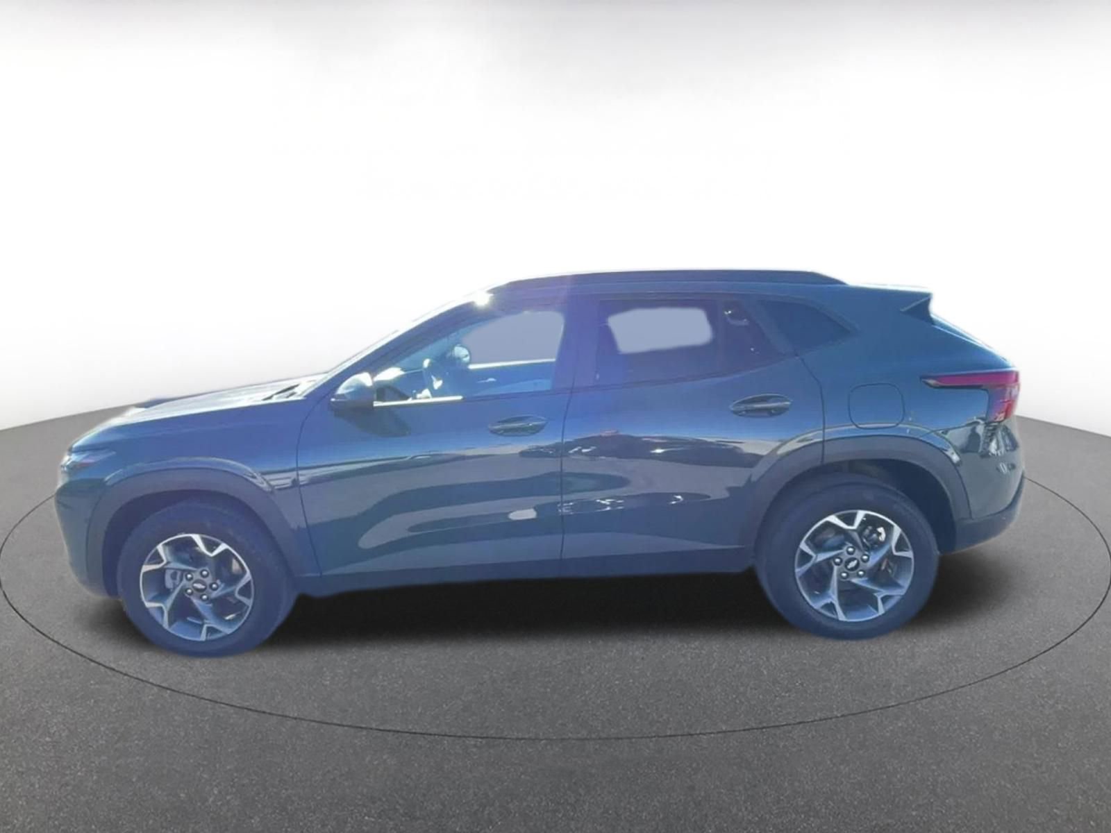 Thumbnail: 2025 Chevrolet Trax - 9