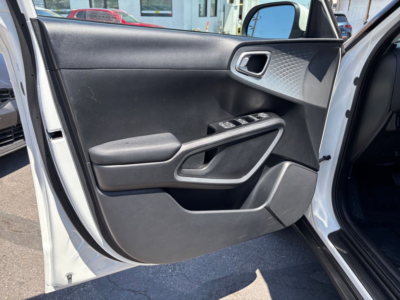 Thumbnail: 2025 Kia Soul - 18