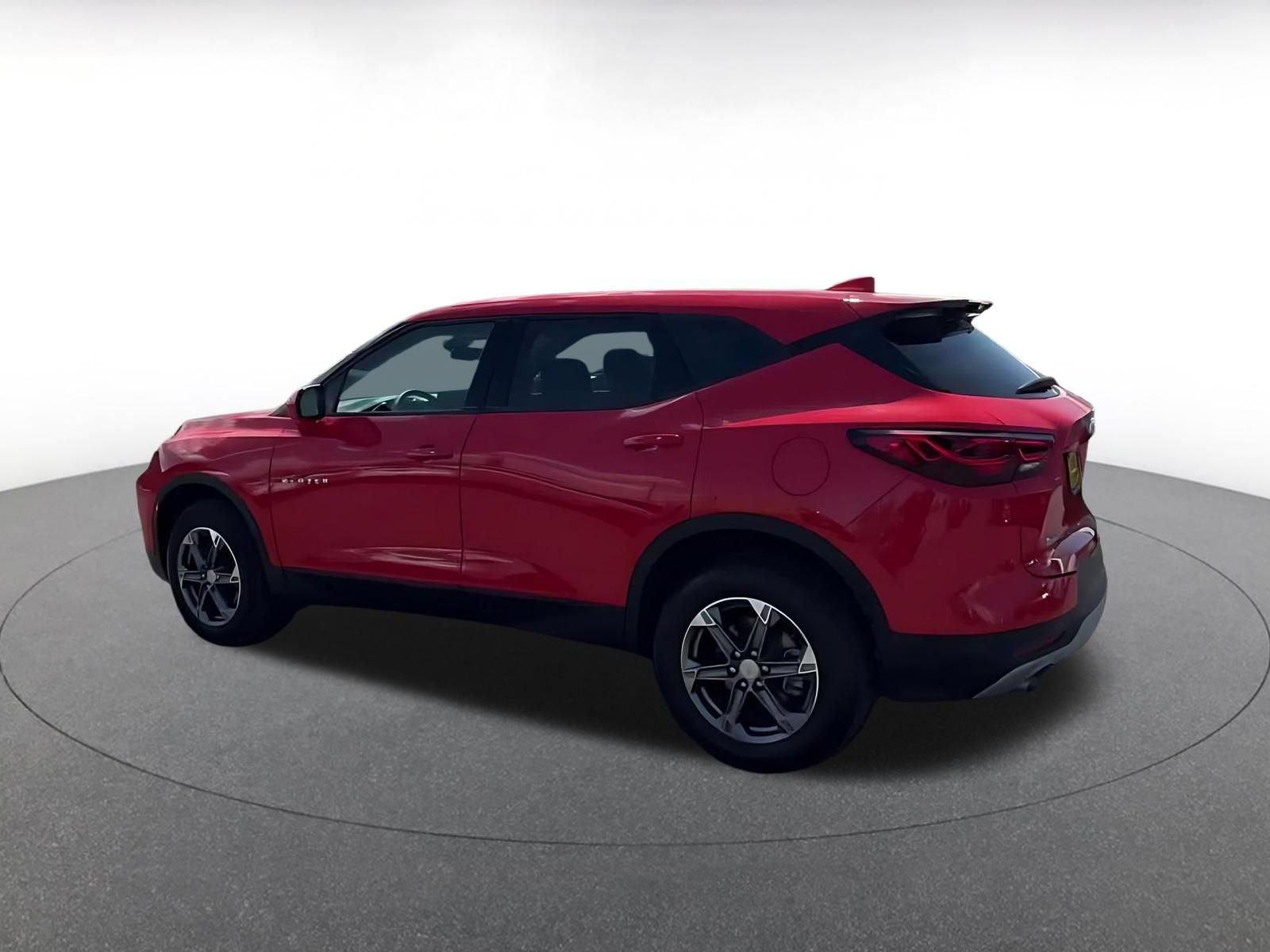 Thumbnail: 2025 Chevrolet Blazer - 9