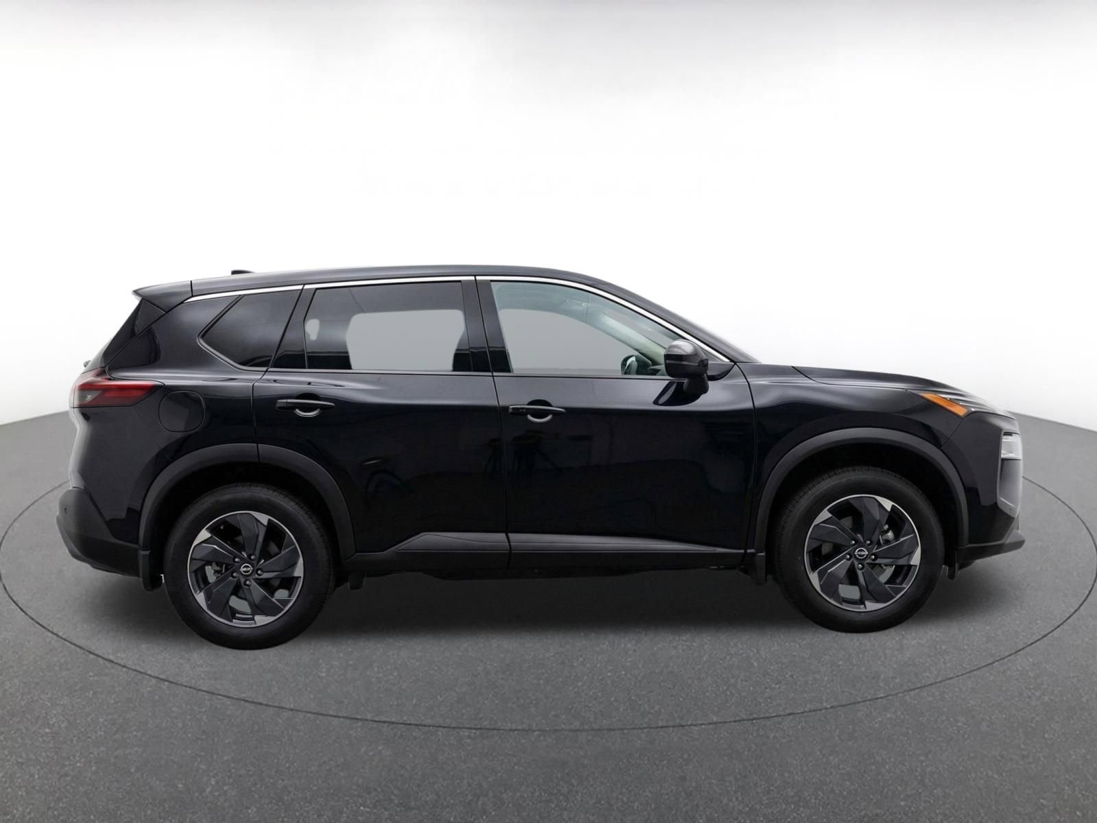 Thumbnail: 2025 Nissan Rogue - 10