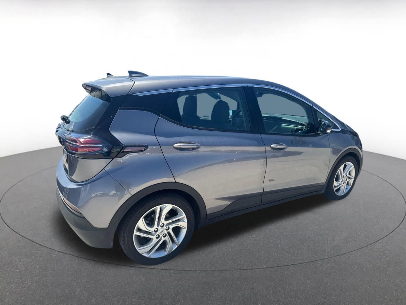 Thumbnail: 2023 Chevrolet Bolt EV - 5