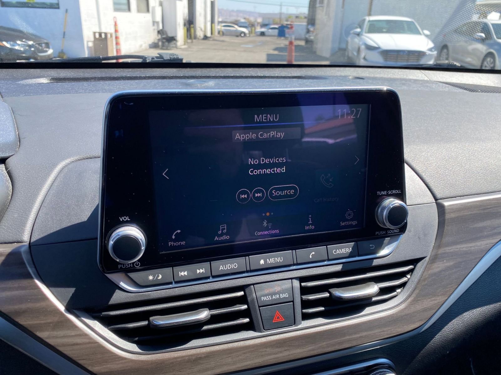 Thumbnail: 2023 Nissan Altima - 21