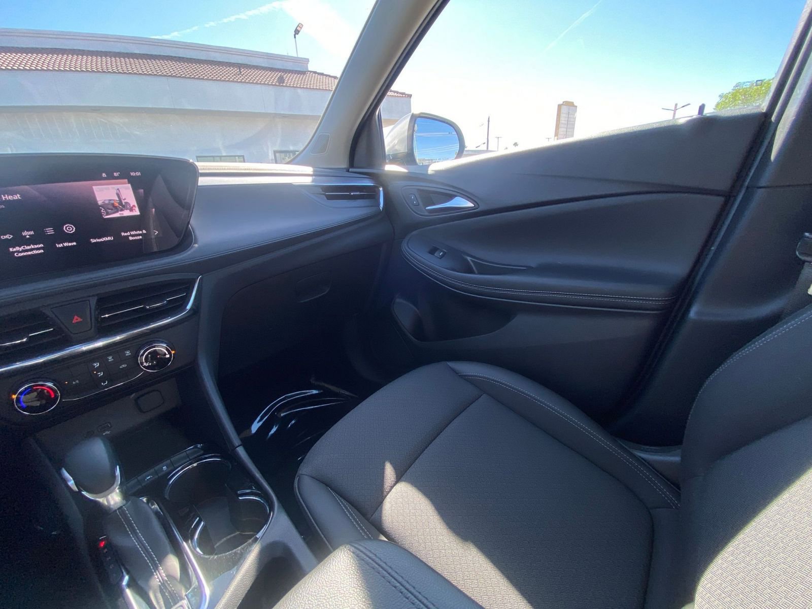 Thumbnail: 2025 Buick Encore GX - 34