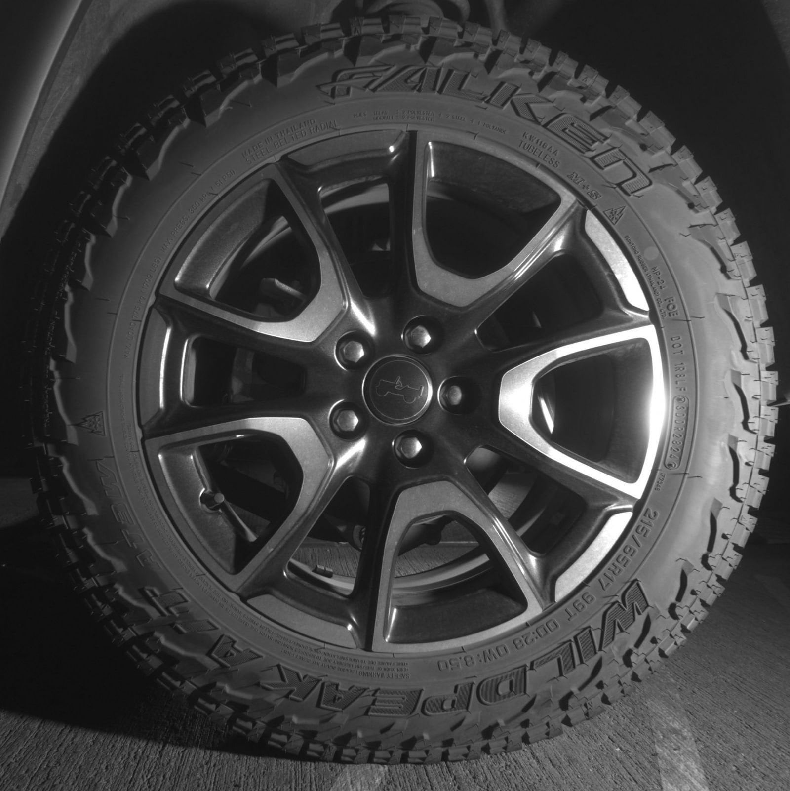 Thumbnail: 2025 Jeep Compass - 17