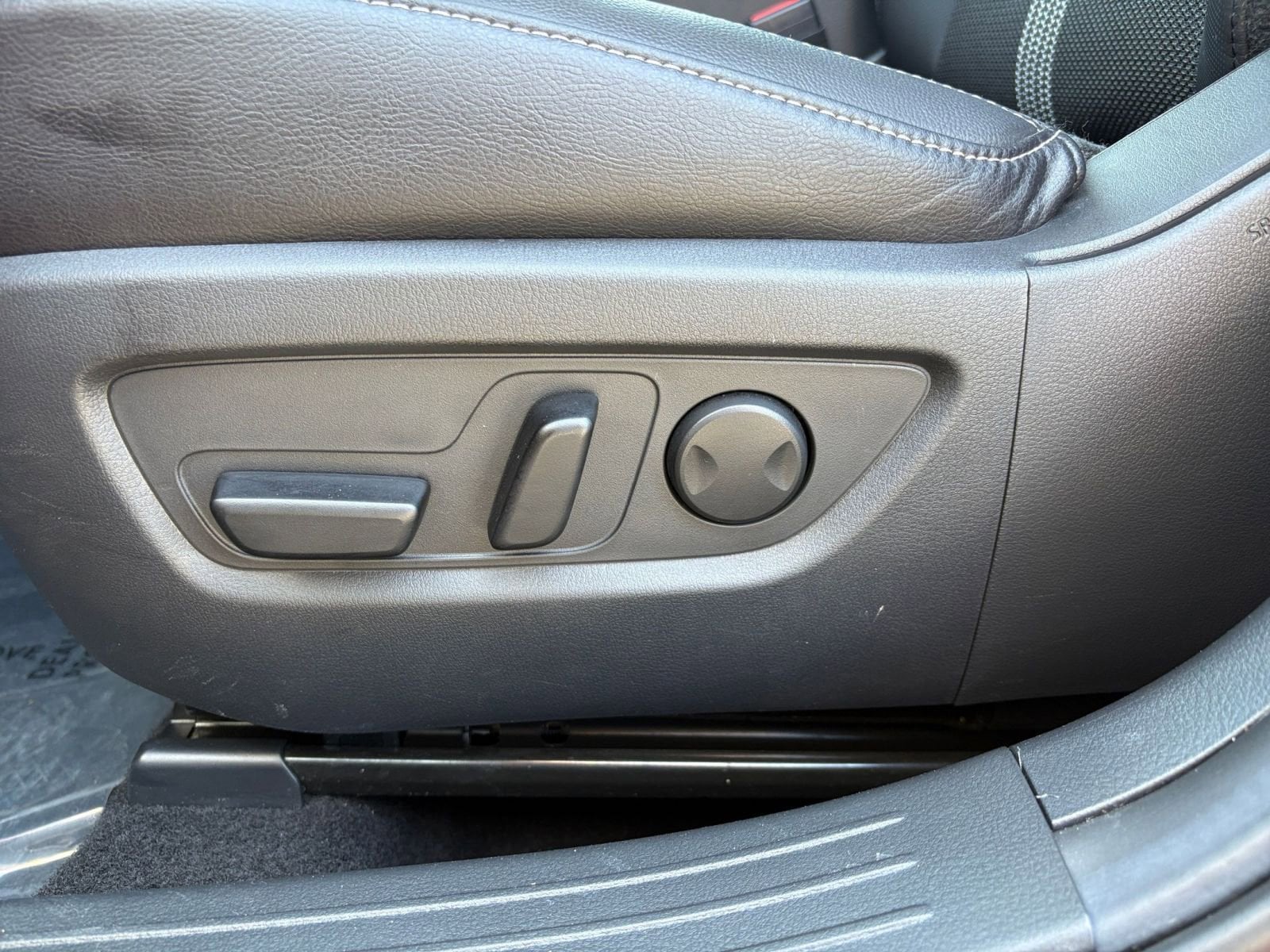 Thumbnail: 2025 Mazda CX-50 - 22