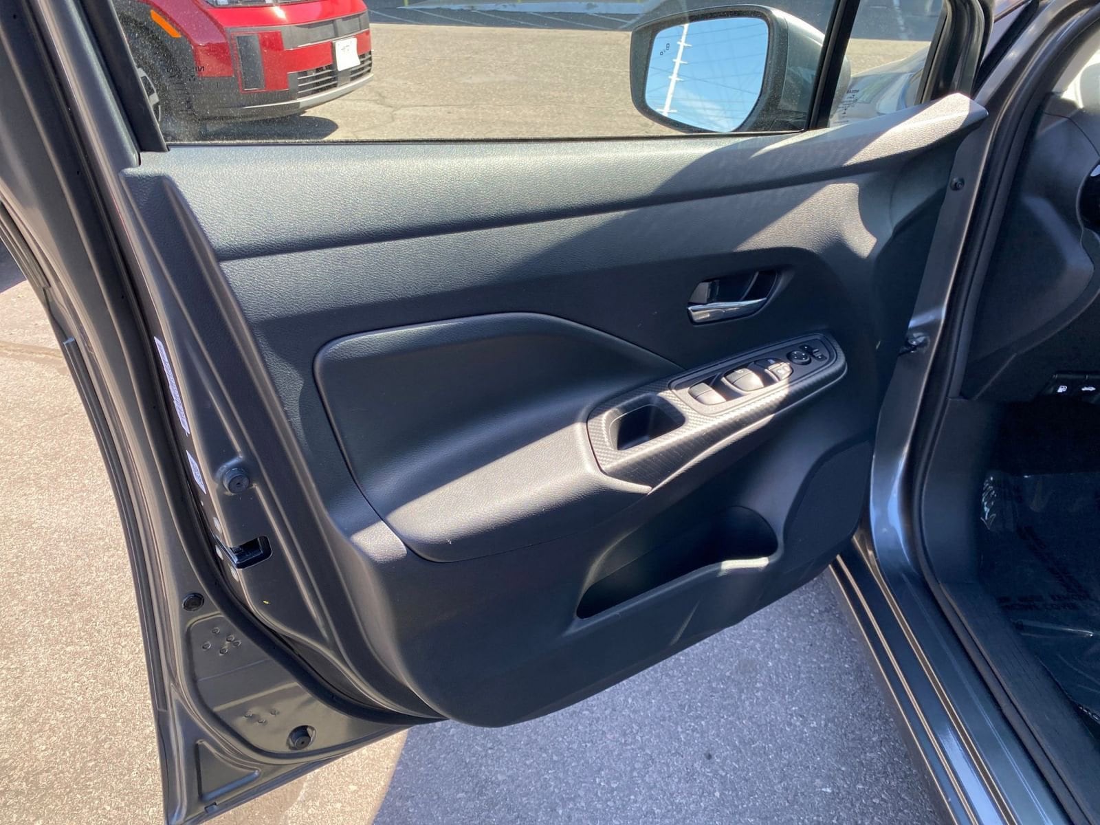 Thumbnail: 2025 Nissan Versa - 18