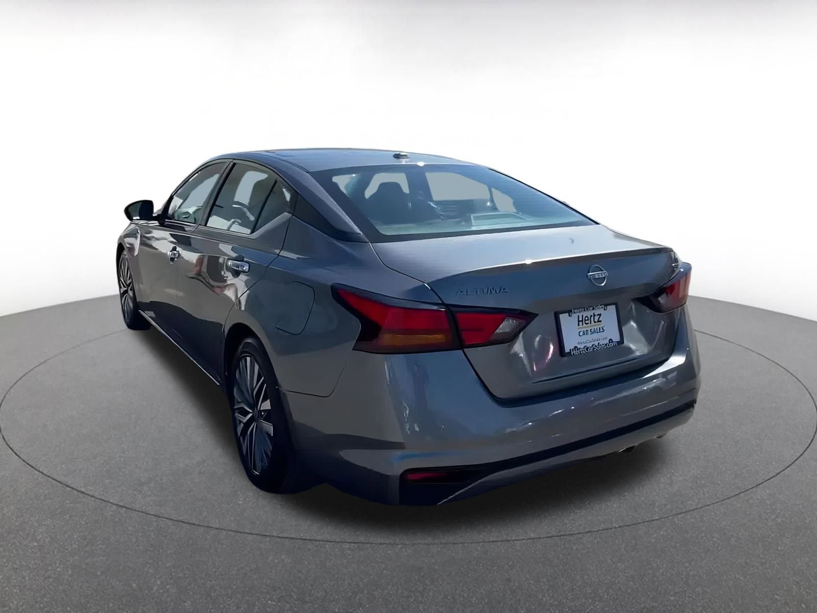 Thumbnail: 2023 Nissan Altima - 11