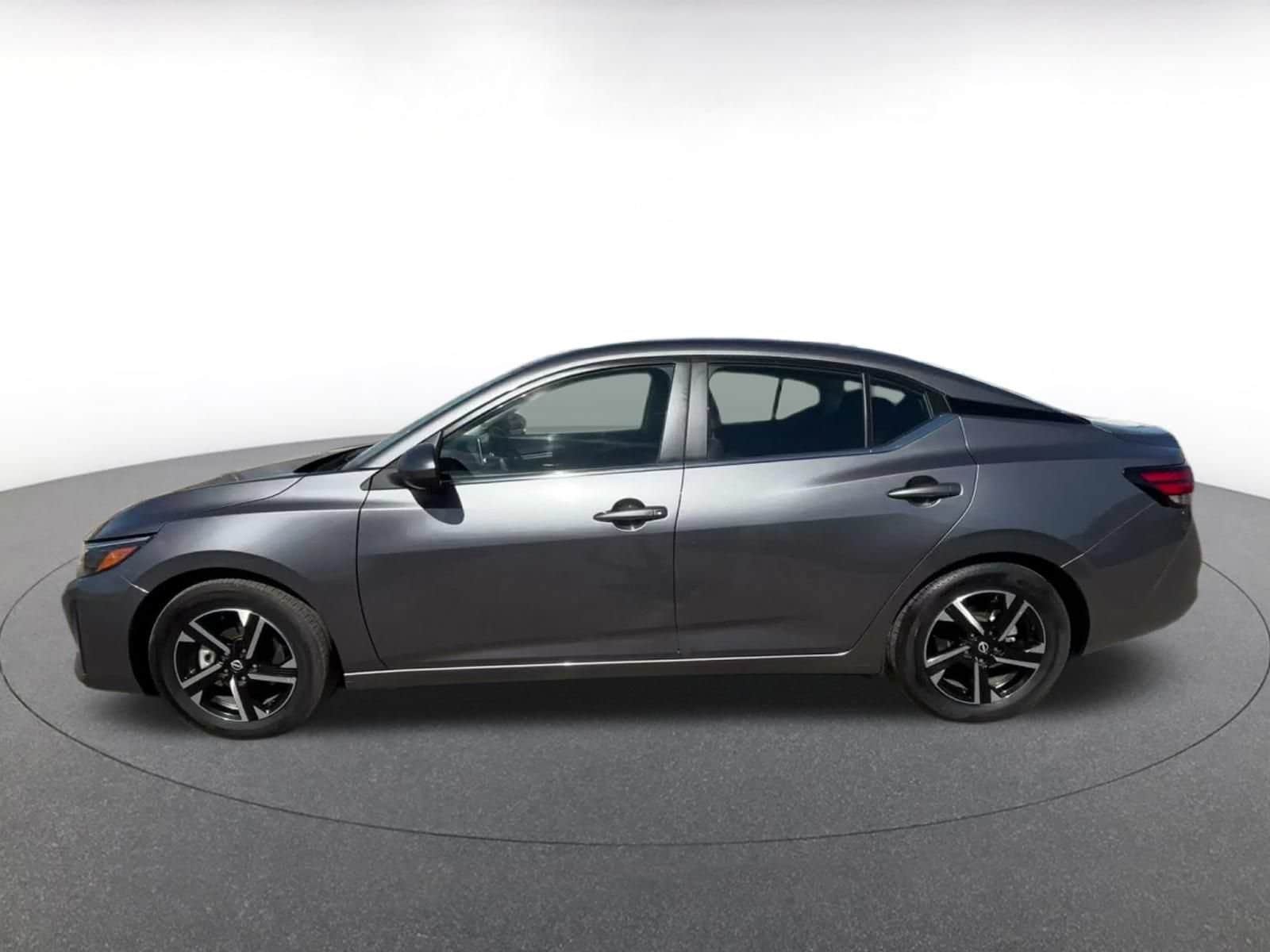 Thumbnail: 2025 Nissan Sentra - 8