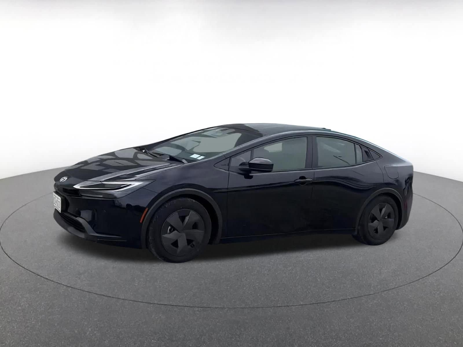 Thumbnail: 2025 Toyota Prius - 8
