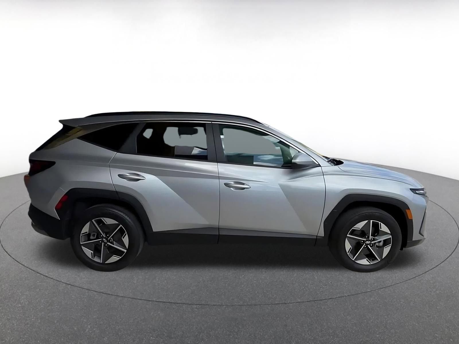 Thumbnail: 2025 Hyundai Tucson - 16