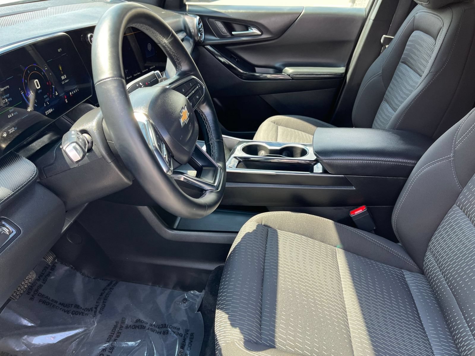 Thumbnail: 2025 Chevrolet Equinox - 25