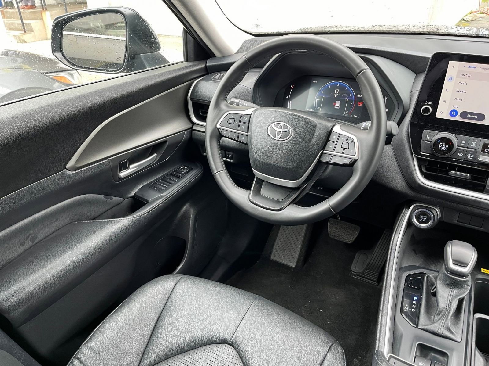 Thumbnail: 2024 Toyota Grand Highlander - 30