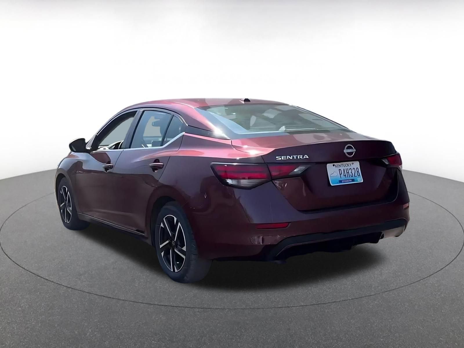 Thumbnail: 2025 Nissan Sentra - 11
