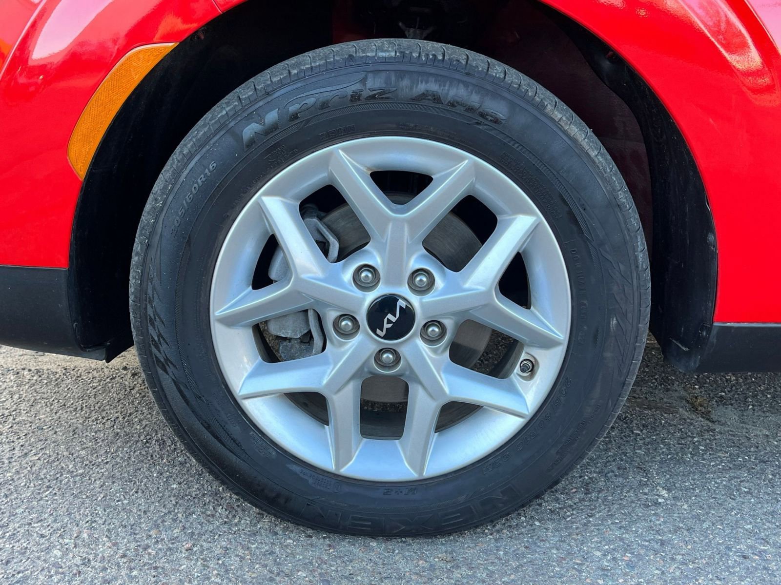 Thumbnail: 2025 Kia Soul - 25