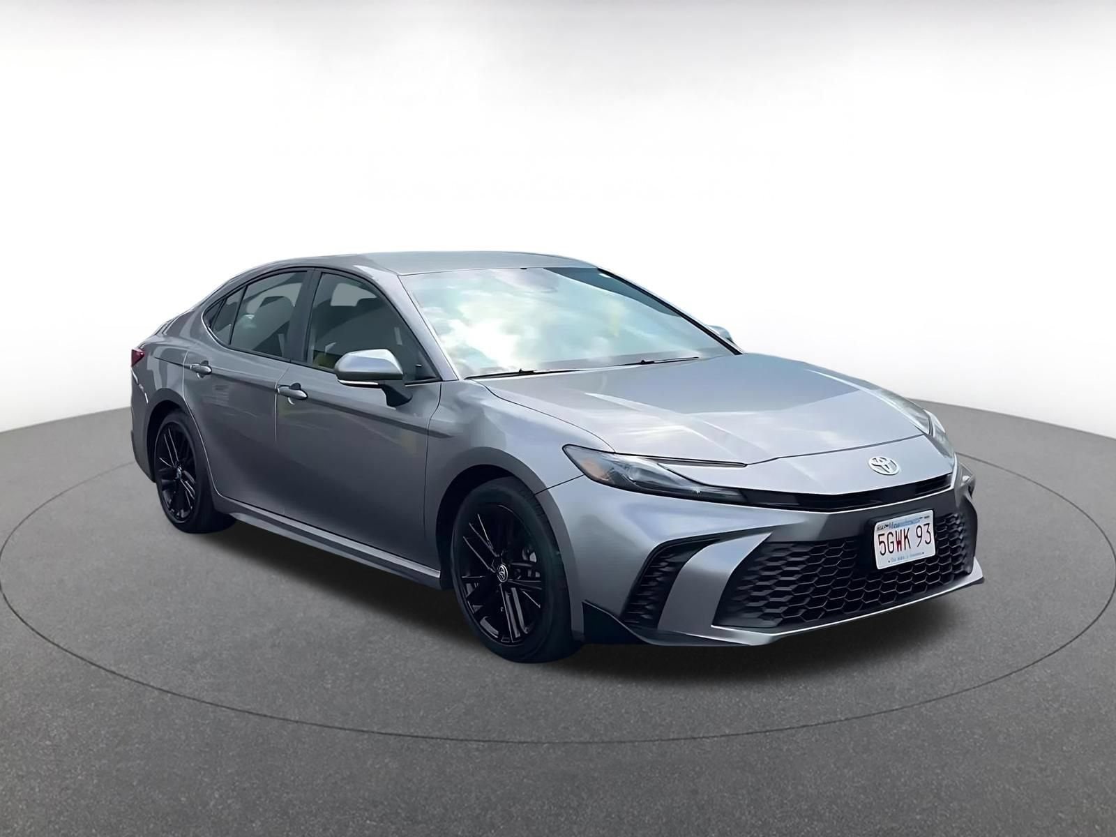 Thumbnail: 2025 Toyota Camry - 3
