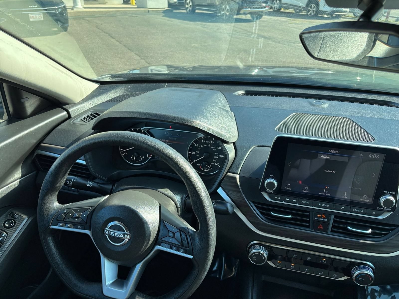 Thumbnail: 2025 Nissan Altima - 26