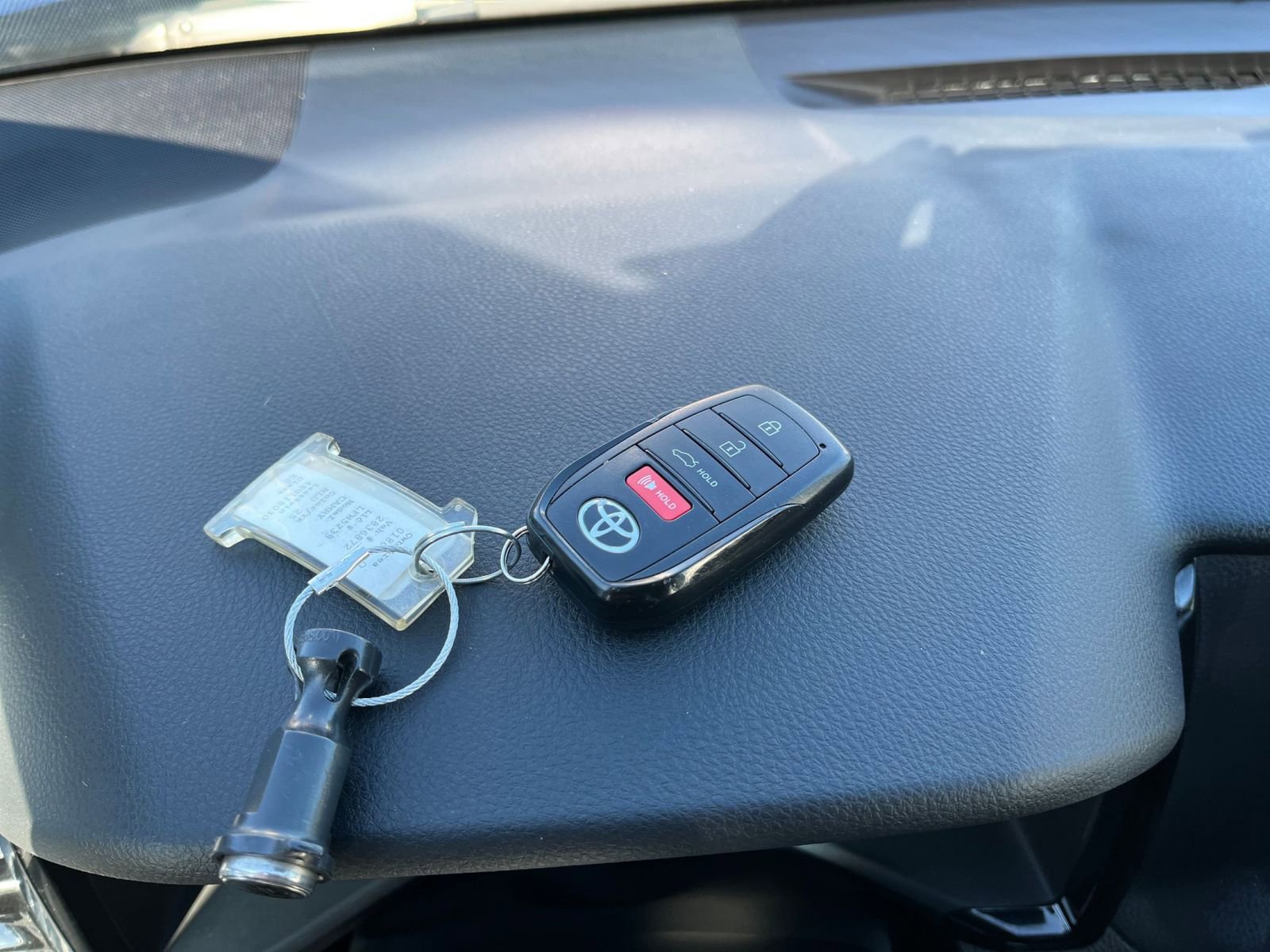 Thumbnail: 2025 Toyota Camry - 20