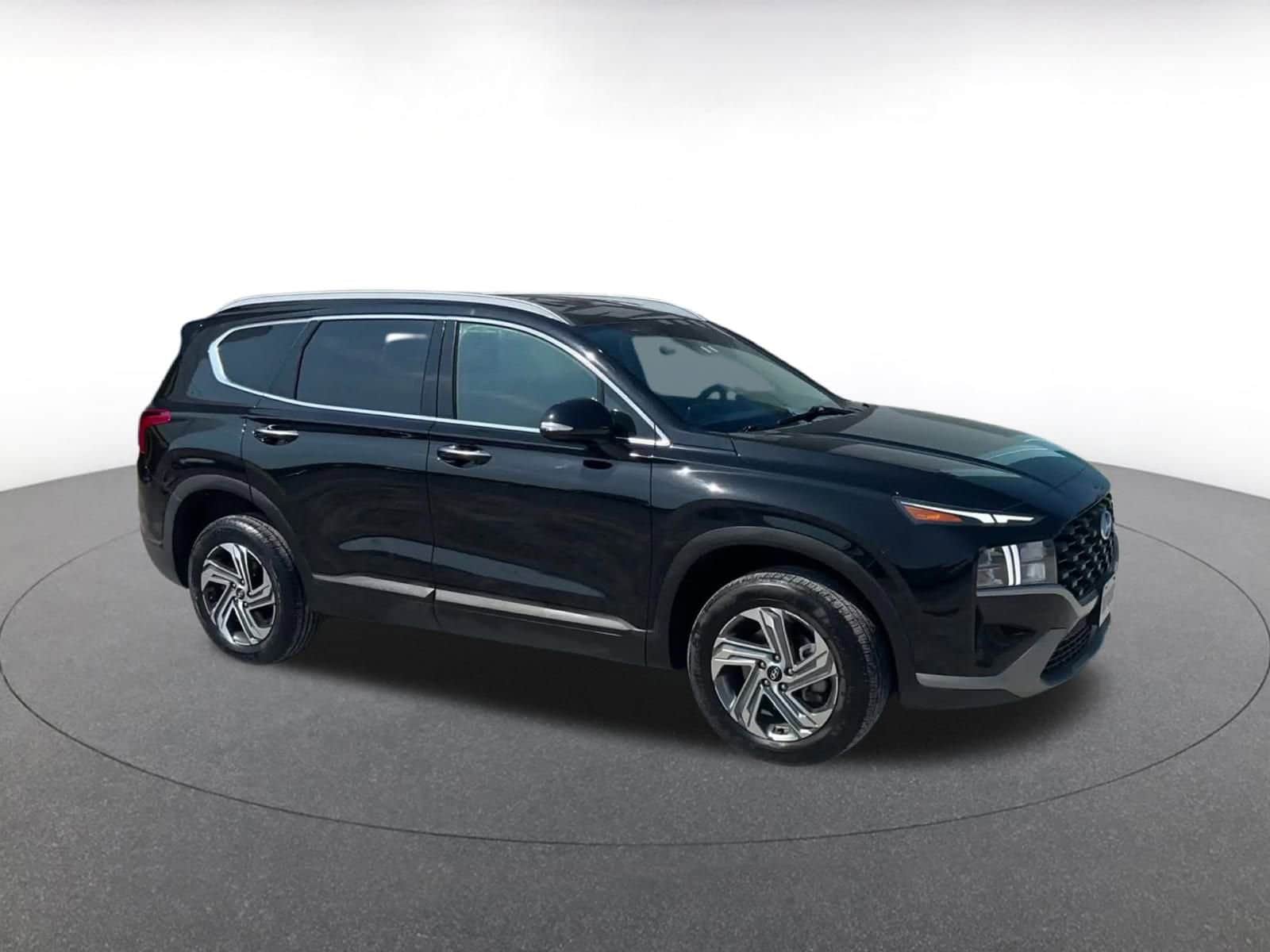 Thumbnail: 2023 Hyundai Santa Fe - 2