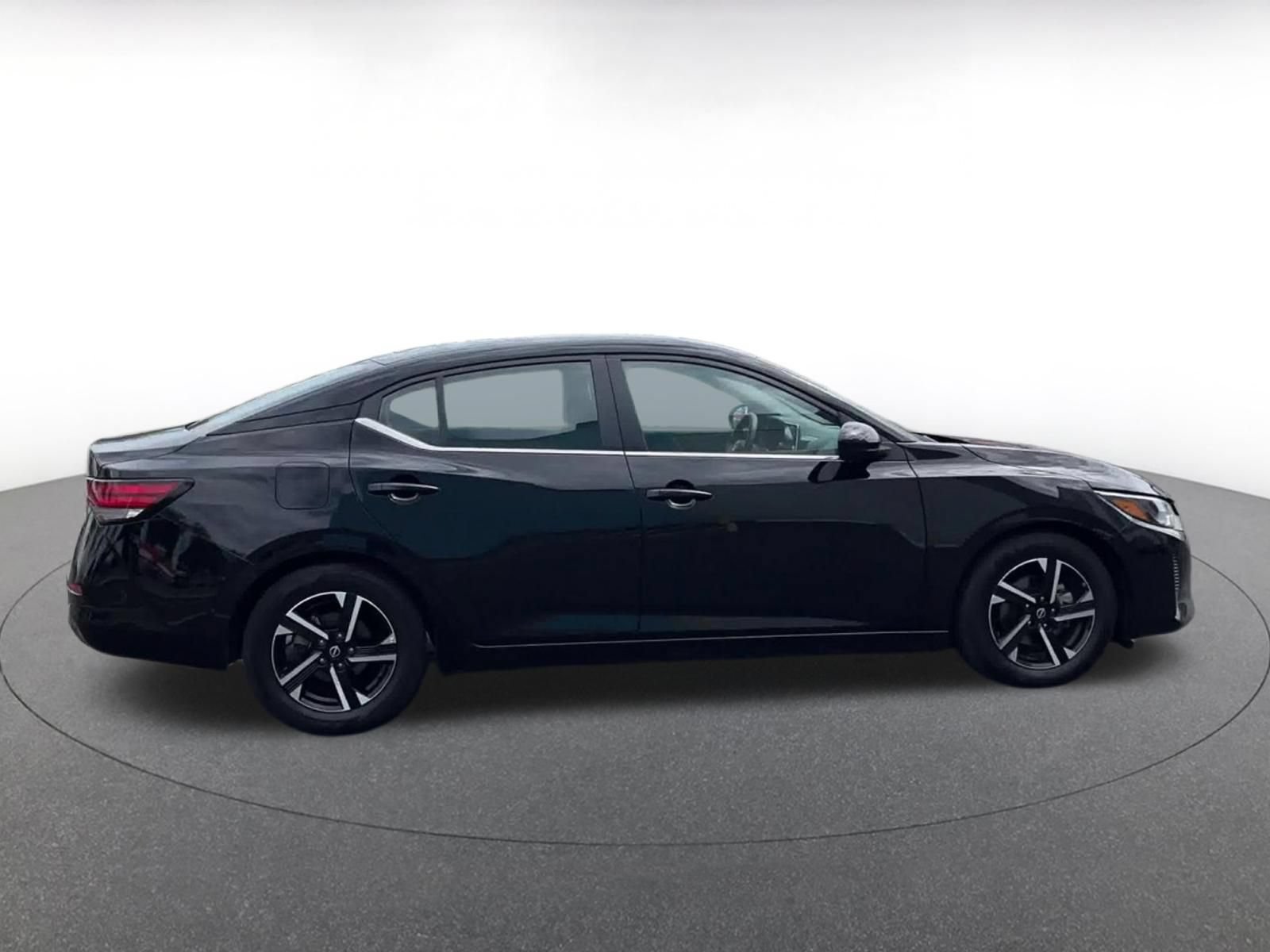 Thumbnail: 2025 Nissan Sentra - 16
