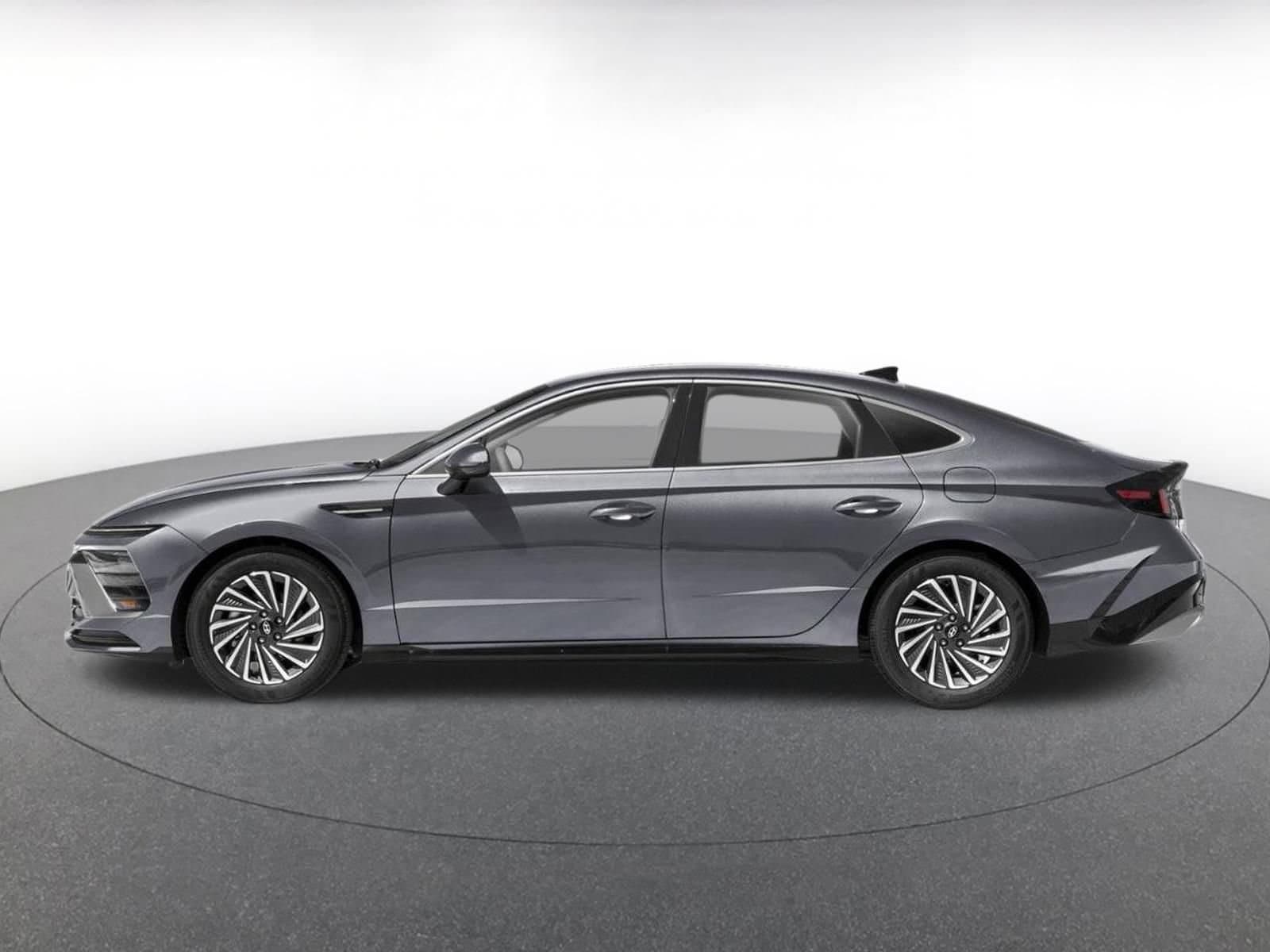 Thumbnail: 2025 Hyundai Sonata - 3