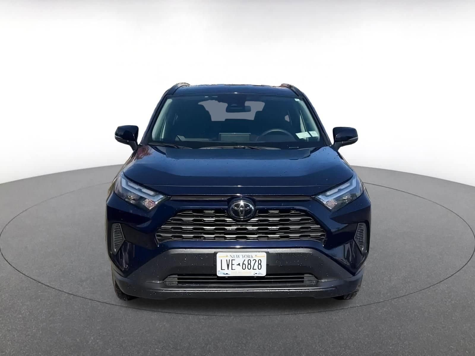 Thumbnail: 2025 Toyota RAV4 - 4