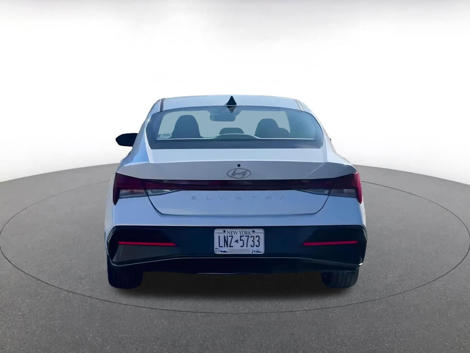 Thumbnail: 2025 Hyundai Elantra - 12