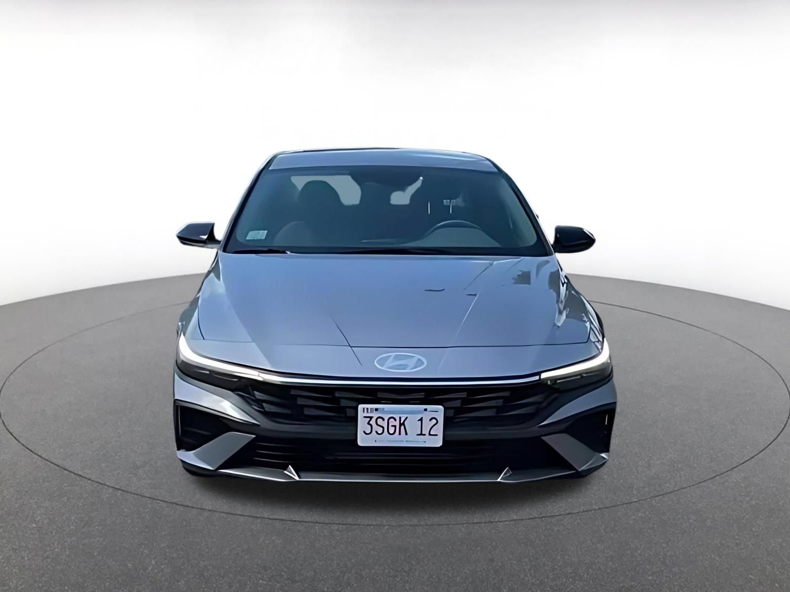 Thumbnail: 2026 Hyundai Elantra - 4