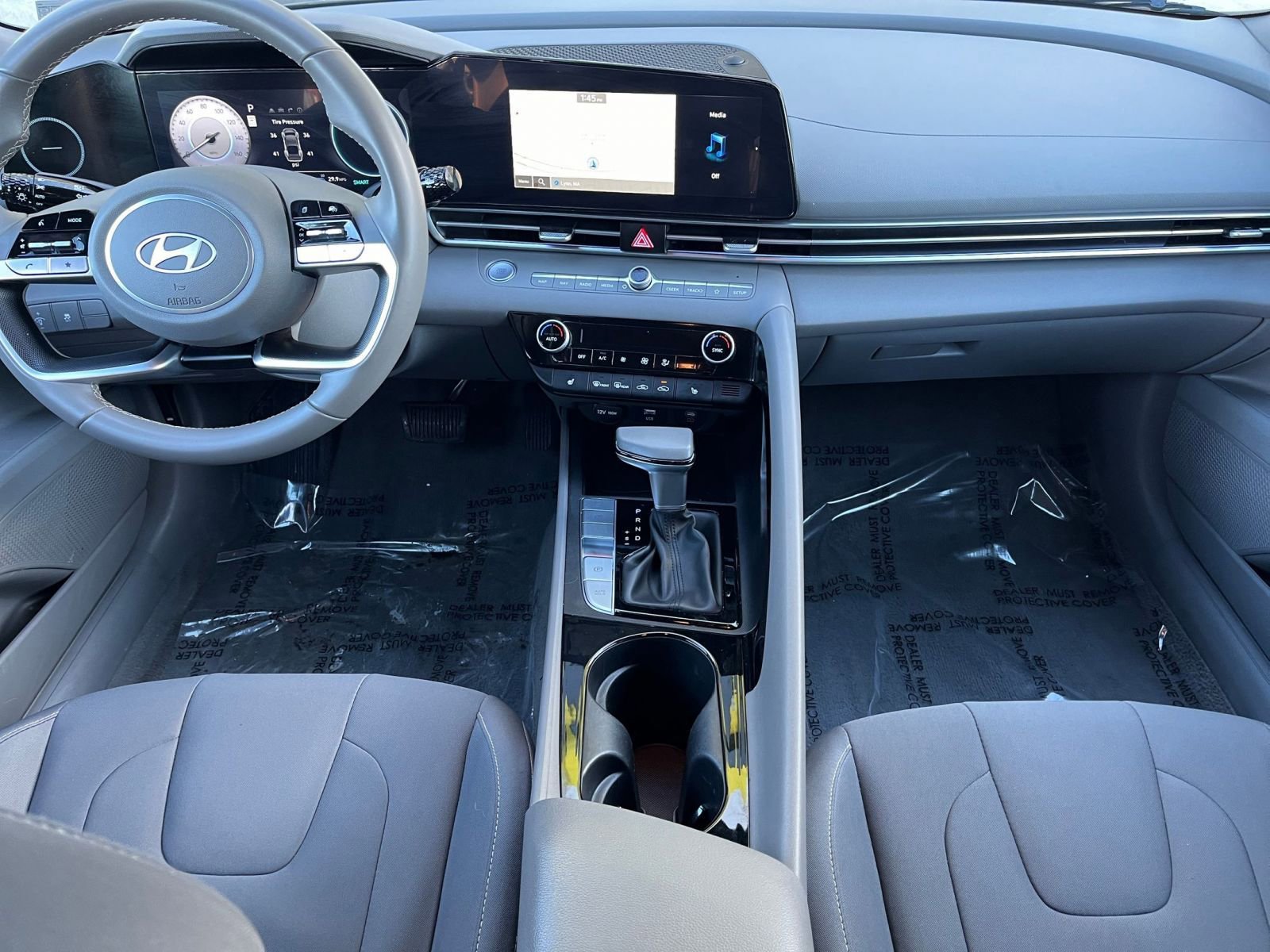 Thumbnail: 2025 Hyundai Elantra - 30