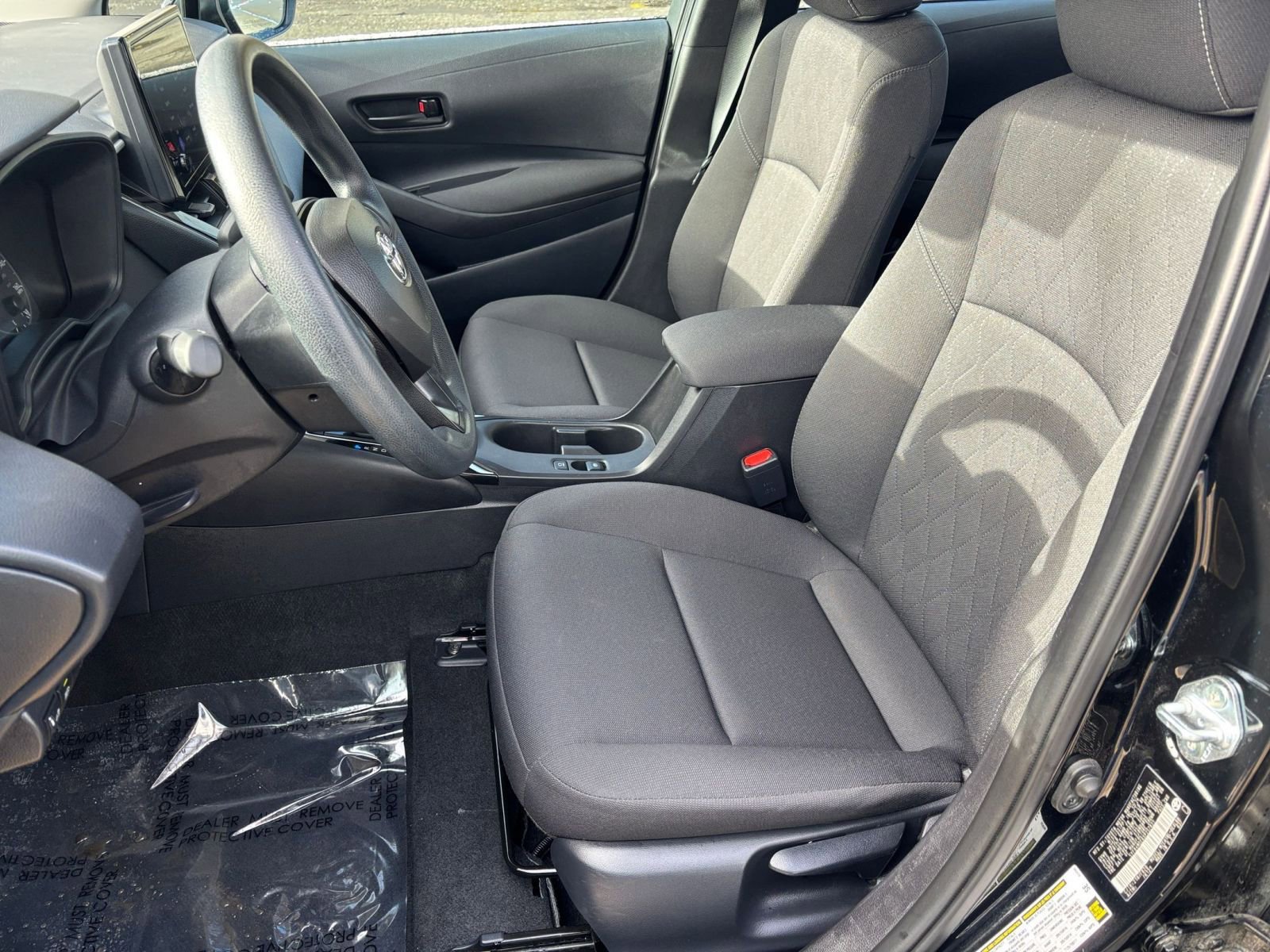 Thumbnail: 2025 Toyota Corolla - 32