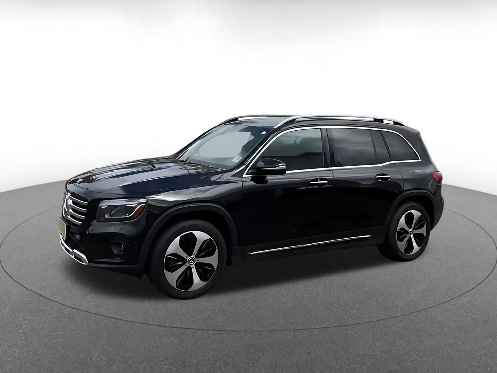 Thumbnail: 2025 Mercedes-Benz GLB - 8