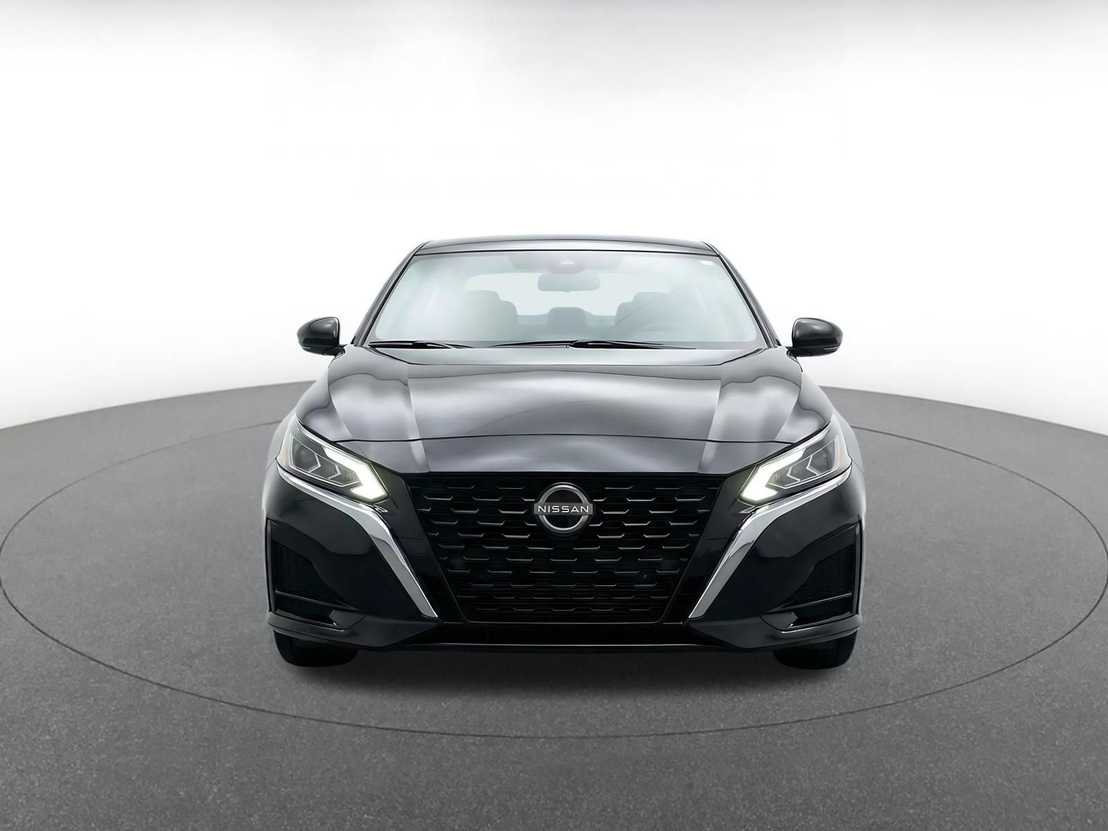Thumbnail: 2025 Nissan Altima - 2