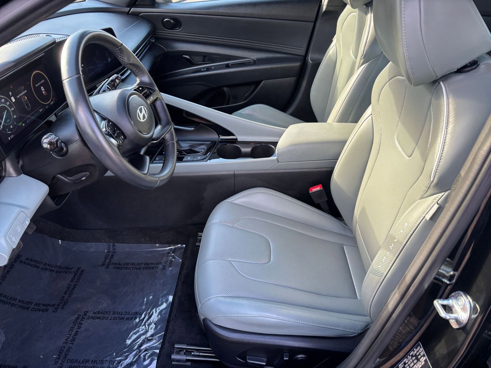 Thumbnail: 2025 Hyundai Elantra - 23