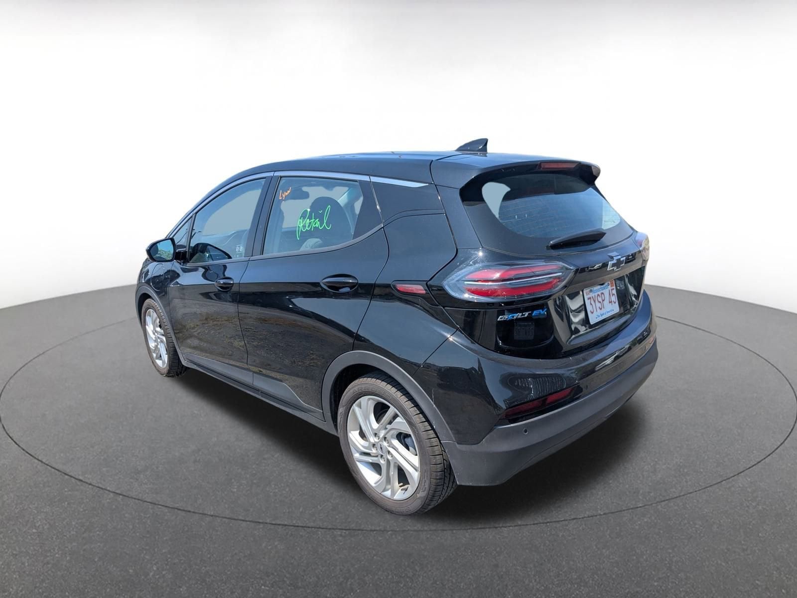 Thumbnail: 2023 Chevrolet Bolt EV - 4