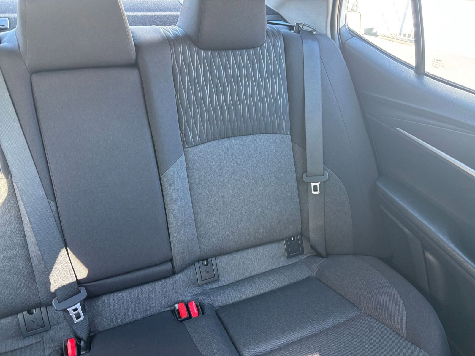 Thumbnail: 2025 Toyota Camry - 33