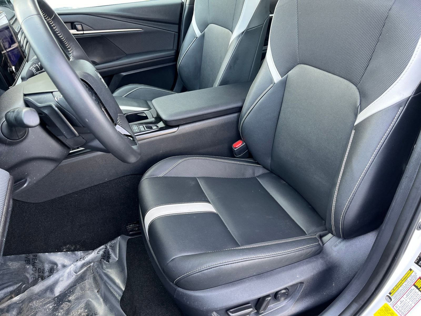 Thumbnail: 2025 Toyota Camry - 33