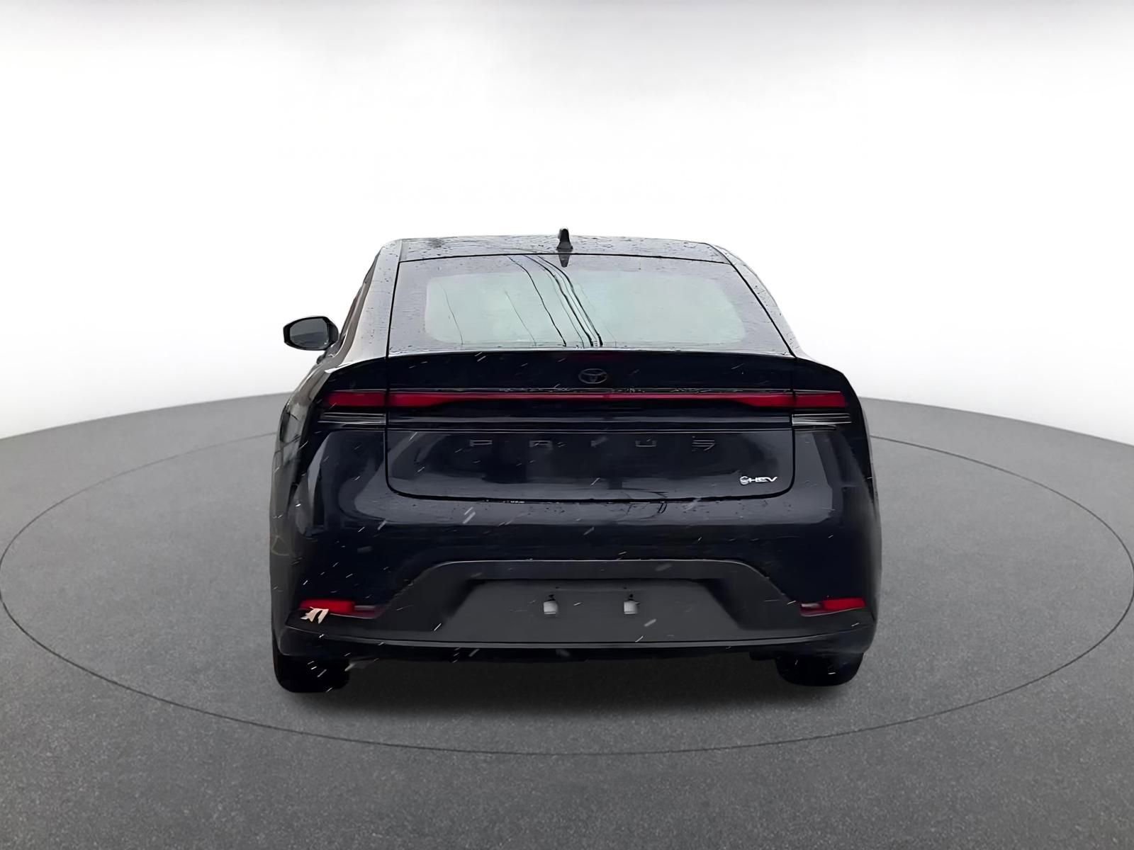 Thumbnail: 2025 Toyota Prius - 12