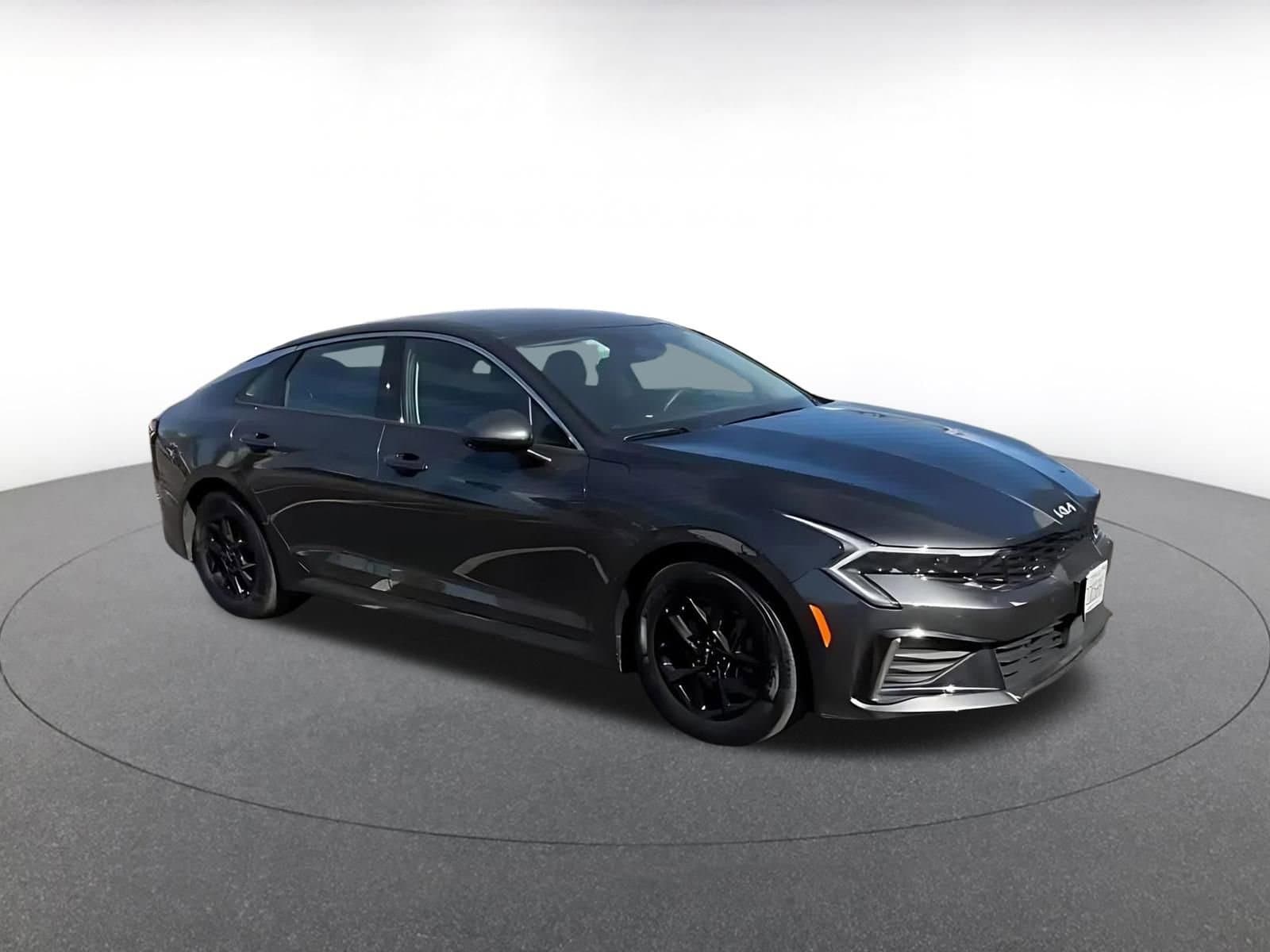 Thumbnail: 2025 Kia K5 - 2
