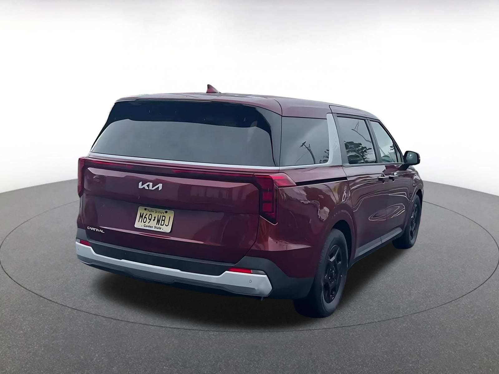 Thumbnail: 2026 Kia Carnival - 14
