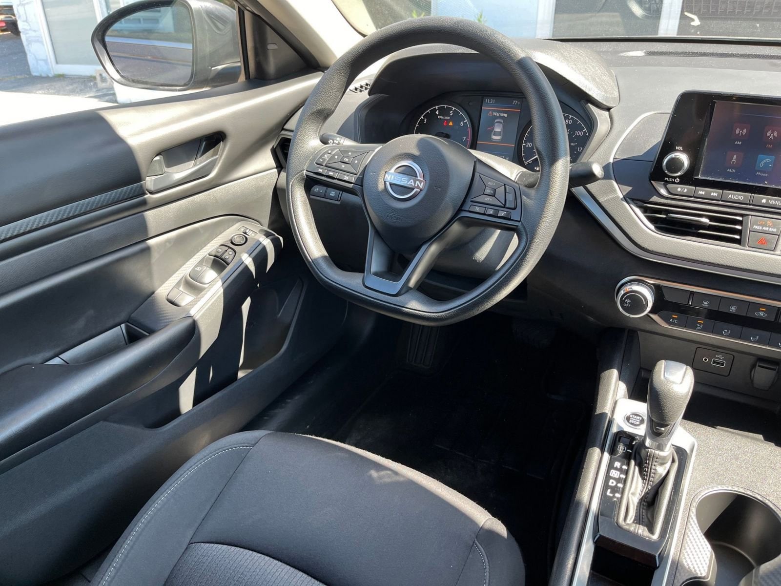Thumbnail: 2024 Nissan Altima - 31