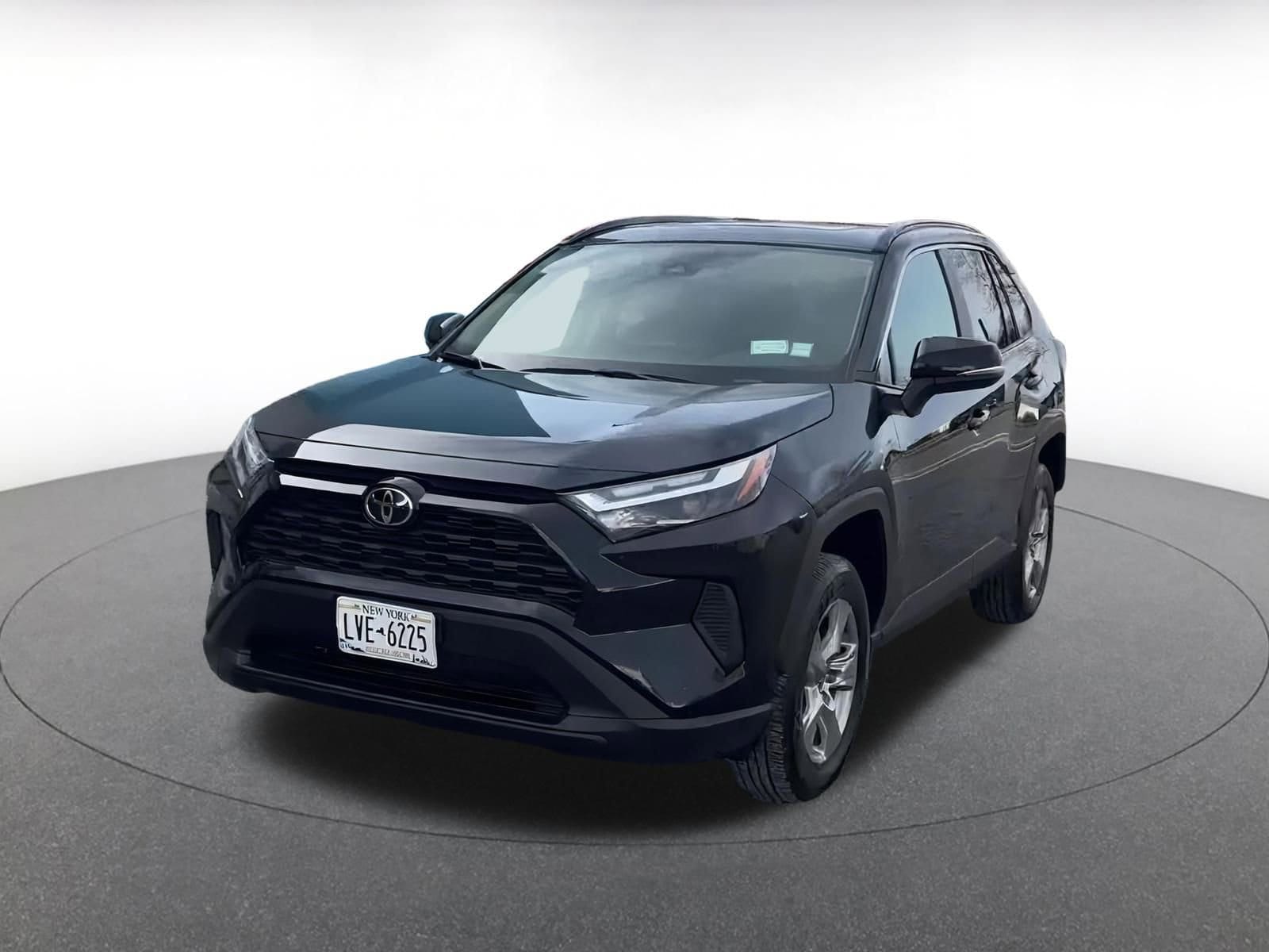 Thumbnail: 2025 Toyota RAV4 - 7