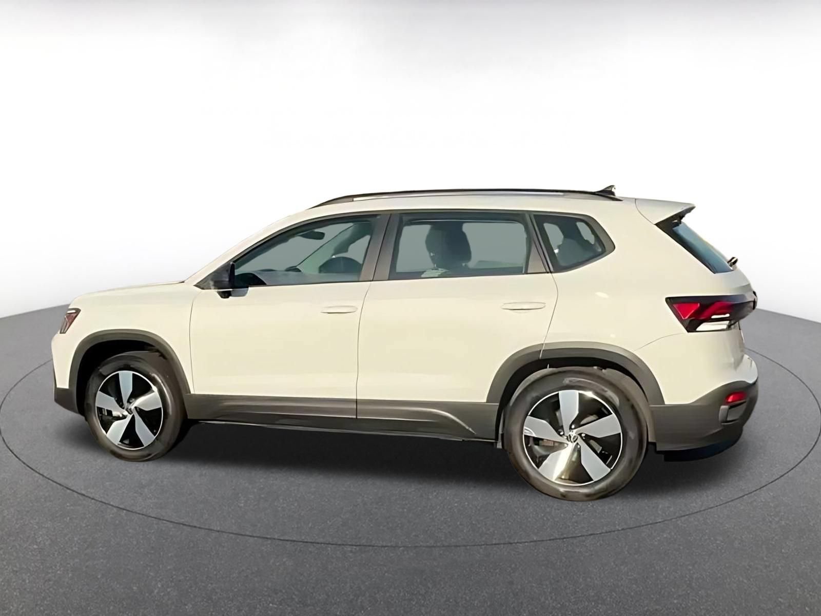 Thumbnail: 2026 Volkswagen Taos - 12