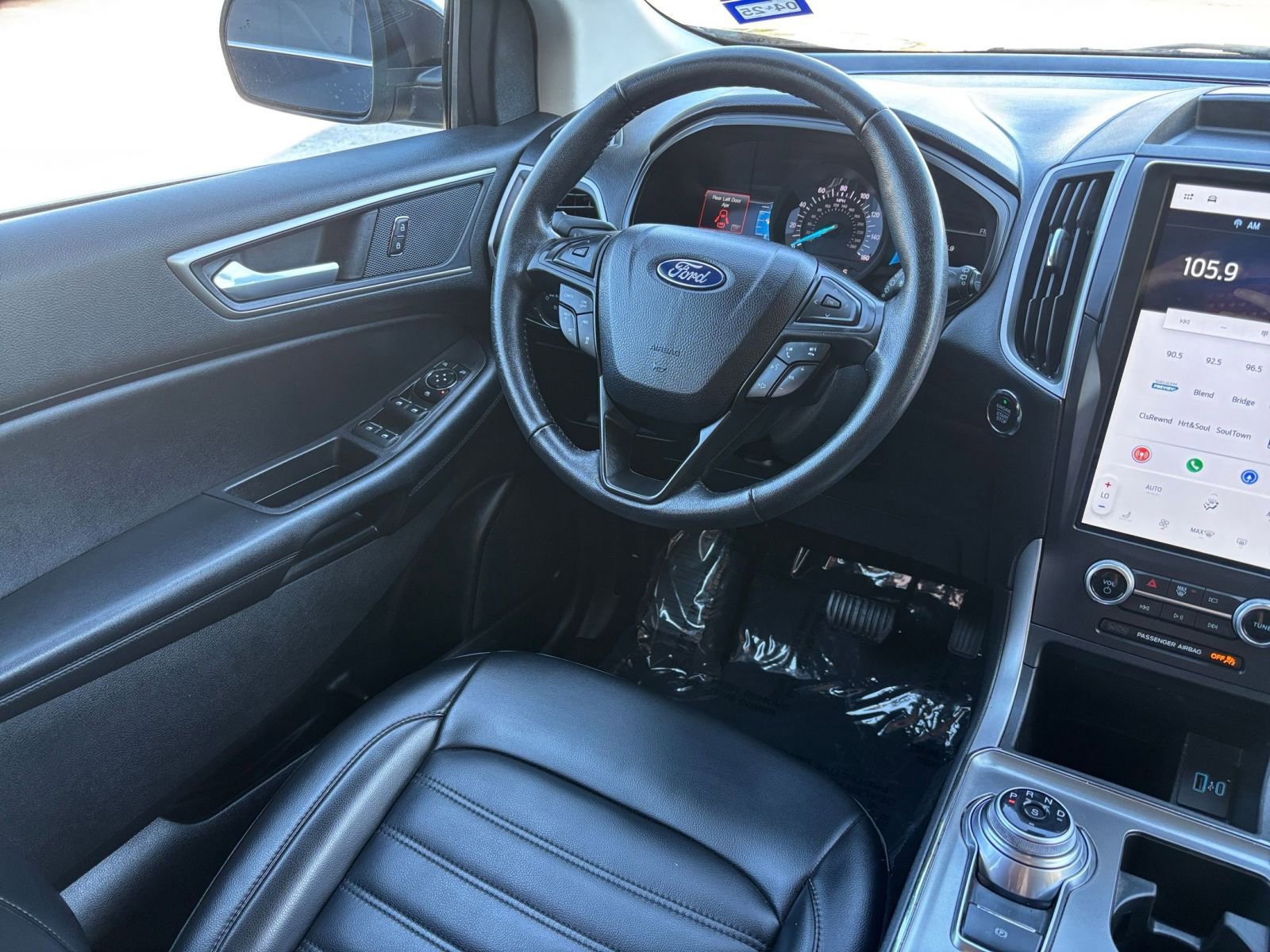 Thumbnail: 2022 Ford Edge - 30