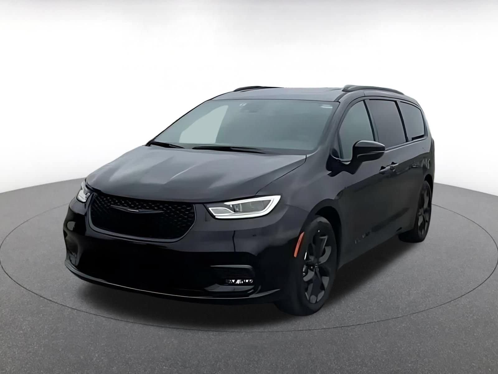 Thumbnail: 2025 Chrysler Pacifica - 6