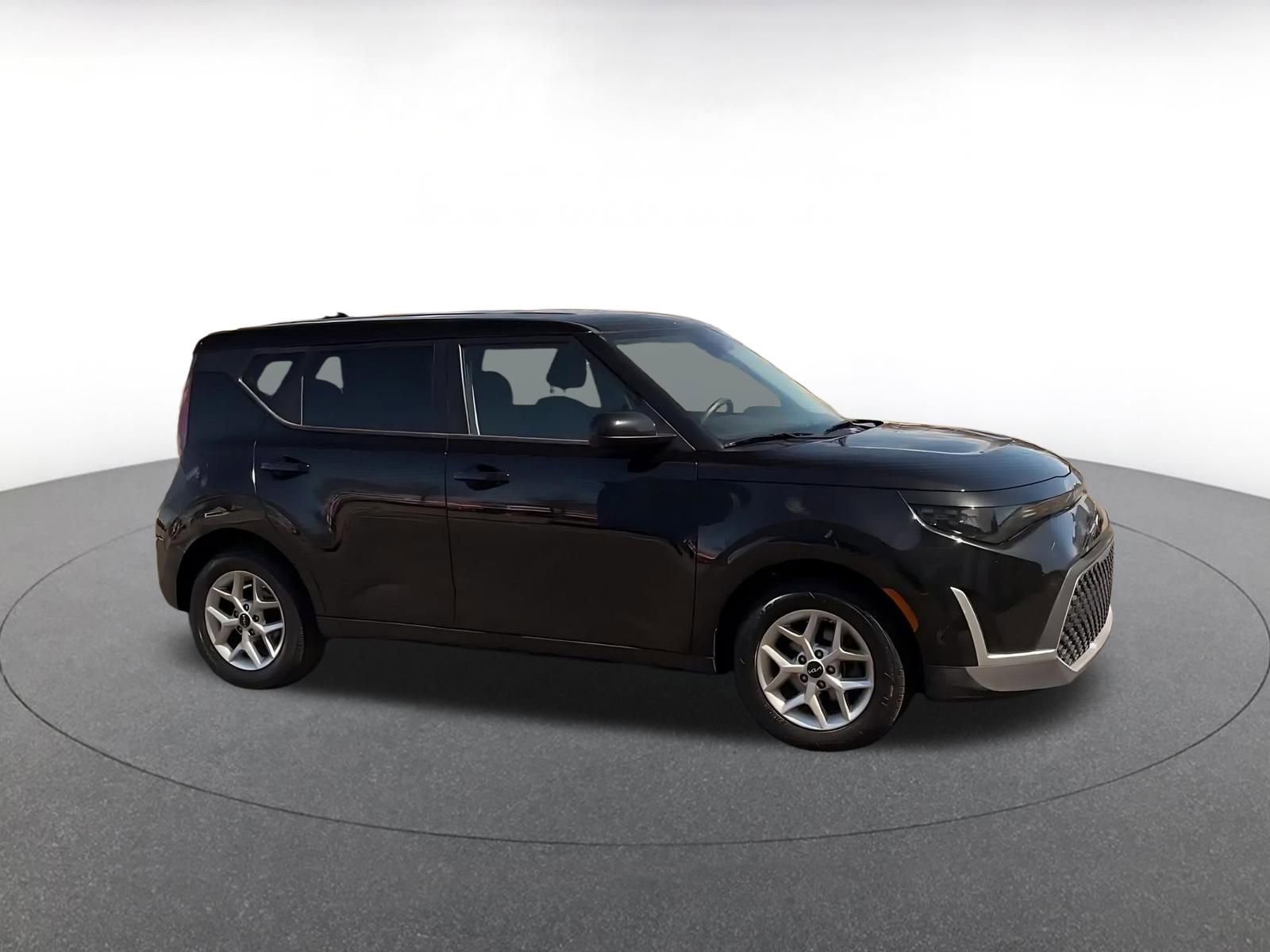 Thumbnail: 2025 Kia Soul - 2